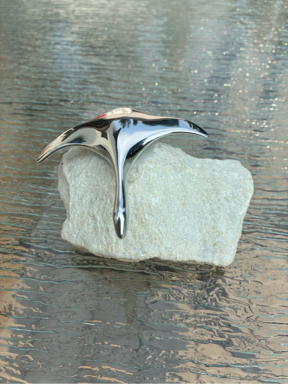 Vintage Hoselton Sandcast Aluminum Canada Goose Sculpture Natural Stone Base